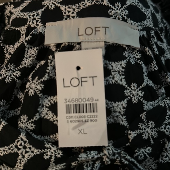 LOFT Blouse - Picture 3 of 5